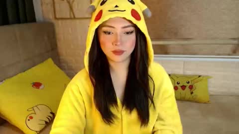 Snapshot of yourdevilsweettsx chatting on 01/17/26, 11:48 JEN online show from 01/17/26, 11:48