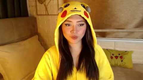 Snapshot of yourdevilsweettsx chatting on 02/13/26, 10:11 JEN online show from 02/13/26, 10:11