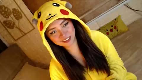 Snapshot of yourdevilsweettsx chatting on 02/15/26, 11:19 JEN online show from 02/15/26, 11:19