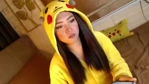 Snapshot of yourdevilsweettsx chatting on 02/20/26, 10:38 JEN online show from 02/20/26, 10:38