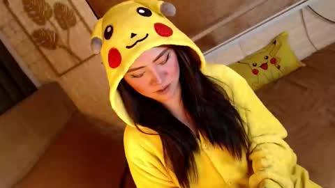 Snapshot of yourdevilsweettsx chatting on 03/01/26, 01:13 JEN online show from 03/01/26, 01:13