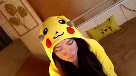 Snapshot of yourdevilsweettsx chatting on 03/03/26, 05:52 JEN online show from 03/03/26, 05:52