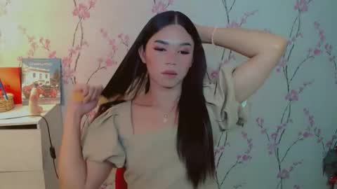 Snapshot of yourdreamgirljane chatting on 11/01/25, 03:58 JANE online show from 11/01/25, 03:58