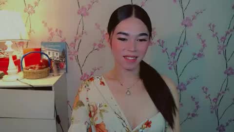 Snapshot of yourdreamgirljane chatting on 11/13/25, 10:19 JANE online show from 11/13/25, 10:19