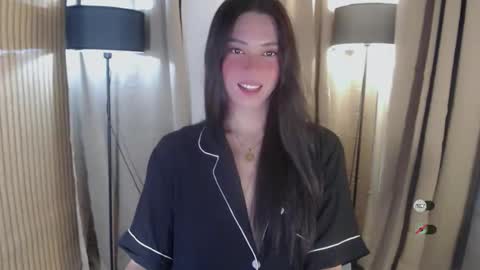 Snapshot of yourdreamgirljane chatting on 11/22/25, 10:14 JANE online show from 11/22/25, 10:14