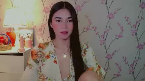 Snapshot of yourdreamgirljane chatting on 11/25/25, 06:57 JANE online show from 11/25/25, 06:57