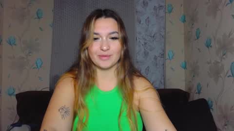 Emily  online show from 10/04/25, 07:56