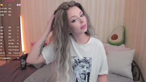 Snapshot of youreyesgazm chatting on 02/08/25, 07:59 Mary online show from 02/08/25, 07:59
