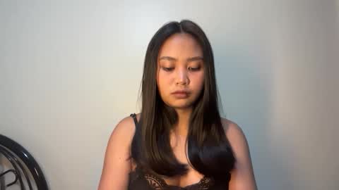 yourfantasyyy_ online show from 05/14/26, 08:54