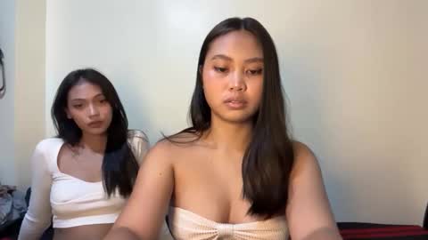 yourfantasyyy_ online show from 05/20/26, 07:42