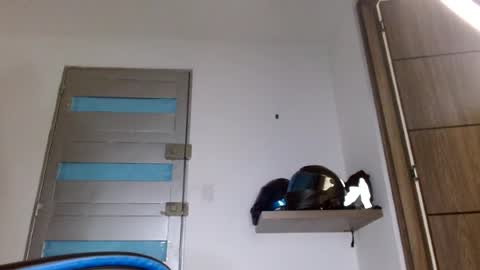 Snapshot of yourfavorite_bigclit chatting on 07/14/26, 12:33 yourfavorite_bigclit online show from 07/14/26, 12:33