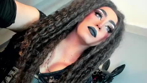  not into STINGY and CHEAP people online show from 11/29/25, 10:57