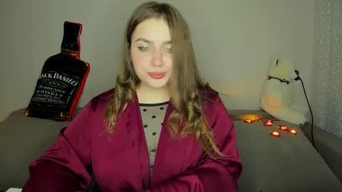 Snapshot of yourgem__ chatting on 02/14/25, 06:40 yourgem__ online show from 02/14/25, 06:40