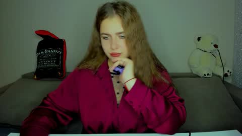 yourgem__ online show from 09/10/25, 06:52