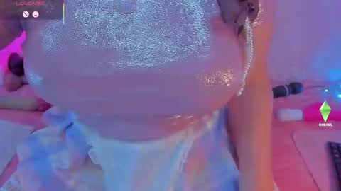 Liza online show from 12/21/25, 05:25