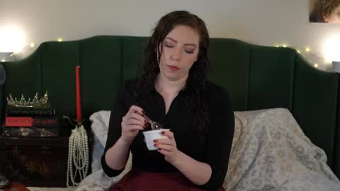 Snapshot of yourgirlsarlei chatting on 11/02/25, 12:02 Sarlei Sar-uh-lie online show from 11/02/25, 12:02