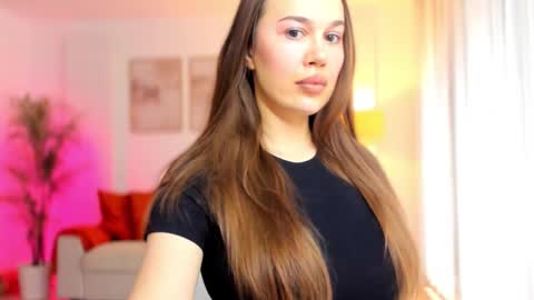 roxana online show from 10/14/25, 10:49