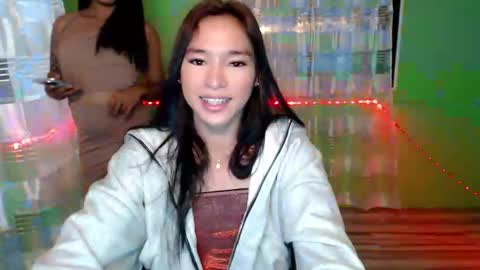 Snapshot of yourheartangel chatting on 05/16/26, 12:37 heart online show from 05/16/26, 12:37