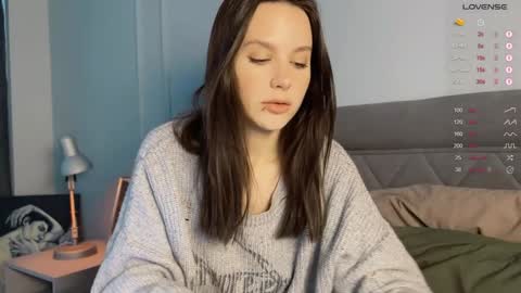 Snapshot of yourher0in chatting on 12/26/24, 03:59 Aida online show from 12/26/24, 03:59