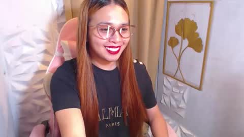 Snapshot of yourhornywife069 chatting on 11/06/25, 07:31 ANASTASIA STEELE online show from 11/06/25, 07:31