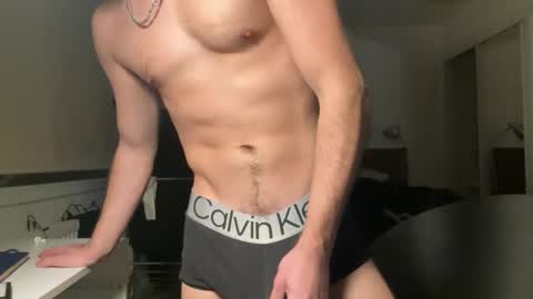 yourhotdude99 online show from 03/11/26, 07:53