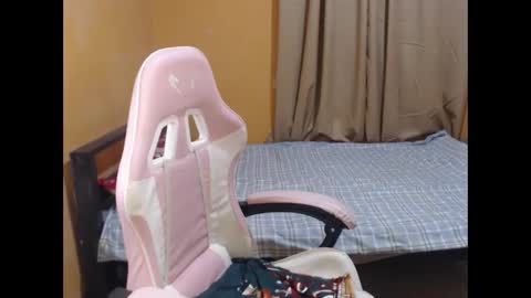 Snapshot of yourlenda chatting on 04/26/26, 01:47 Glenda online show from 04/26/26, 01:47