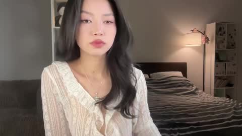 yourlittlesunrise_ online show from 04/05/26, 05:26