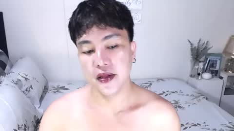 --               online show from 11/26/25, 09:43