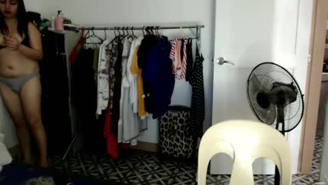 tifanny online show from 01/25/25, 01:10