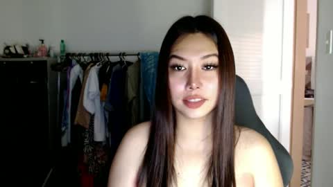 tifanny online show from 02/19/25, 12:35