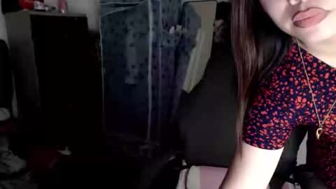 tifanny online show from 09/25/25, 04:16