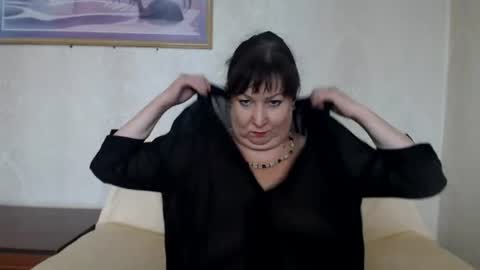 lANA online show from 08/08/26, 12:40
