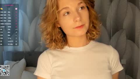 Snapshot of yourmuseee chatting on 02/14/26, 08:00 Sonya online show from 02/14/26, 08:00