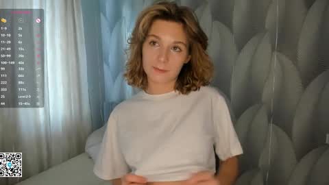 Snapshot of yourmuseee chatting on 02/18/26, 11:50 Sonya online show from 02/18/26, 11:50