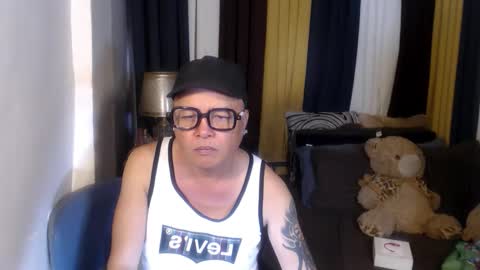 yournaughty_johnsmith online show from 06/02/26, 05:42
