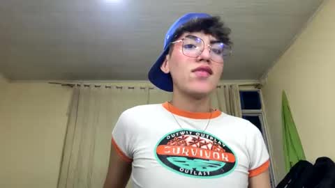 yournaughtyfemboy online show from 02/03/26, 05:27
