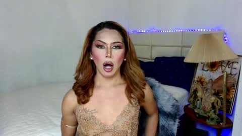 Chloe online show from 12/03/25, 08:18