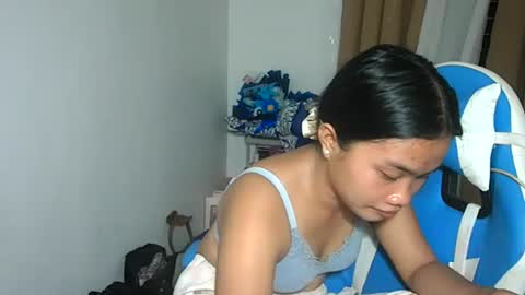 Snapshot of yourpinay_belle chatting on 02/25/26, 06:50 Belle online show from 02/25/26, 06:50