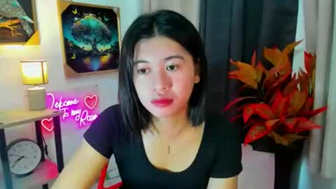 Trish online show from 12/22/25, 05:37