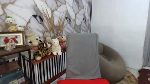 kaye online show from 02/03/26, 01:15