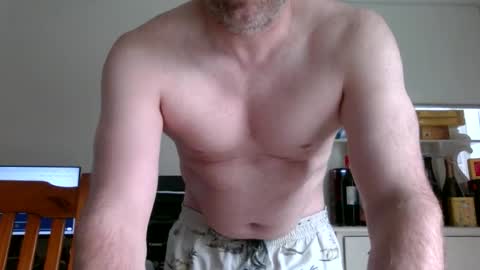 yourretroguy online show from 04/01/26, 12:22