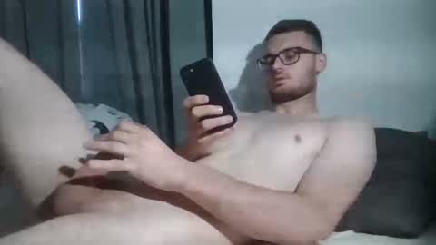yoursbigdaddyy online show from 05/05/26, 08:33
