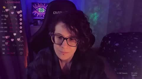 Snapshot of yourscosmic chatting on 09/23/25, 10:57 Yours Cosmic online show from 09/23/25, 10:57