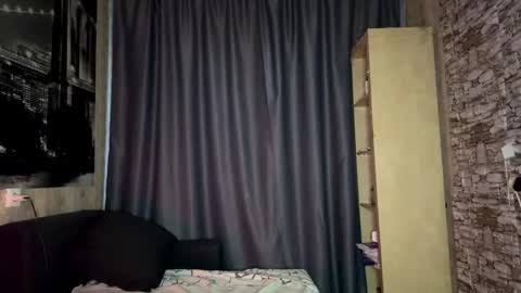 Selene online show from 09/18/25, 05:09
