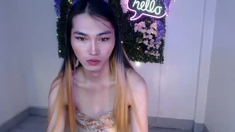 Snapshot of yoursexservice chatting on 01/25/25, 11:43    online show from 01/25/25, 11:43
