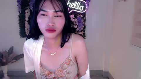 Snapshot of yoursexservice chatting on 03/11/25, 02:32    online show from 03/11/25, 02:32