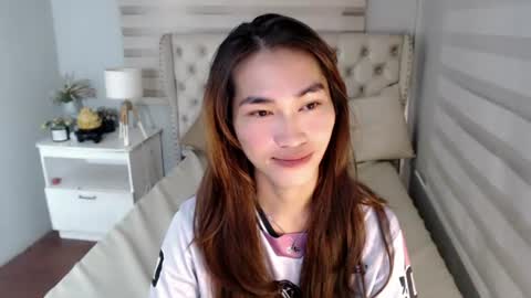 Snapshot of yoursexservice chatting on 07/04/26, 10:49 online show from 07/04/26, 10:49
