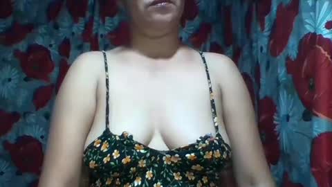 Snapshot of yourshygirl82 chatting on 05/09/26, 11:48 im MAY online show from 05/09/26, 11:48