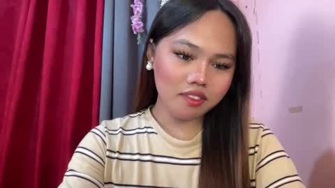 Snapshot of yourspecialgirl_rhea chatting on 03/19/26, 12:58 yourspecialgirl_rhea online show from 03/19/26, 12:58