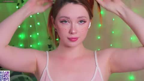 Snapshot of yourspringani chatting on 09/19/25, 01:34 Im Ani online show from 09/19/25, 01:34